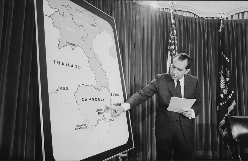 1970-05-01_NixononCambodia