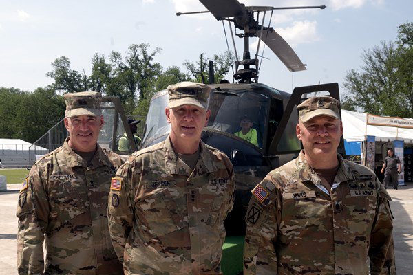 Group photo of Maj. Gen. Edward J. Chrystal, Lt. Gen. John A. Jensen &#40;ctr.&#41; and  CSM Robert D. Jenks