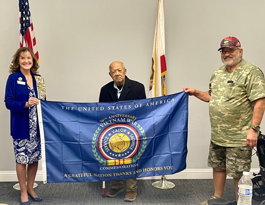Ceremony for CA VVA Chapter 933 Vietnam veterans by members of the CA Fresno-Yosemite Chapter NSDAR.