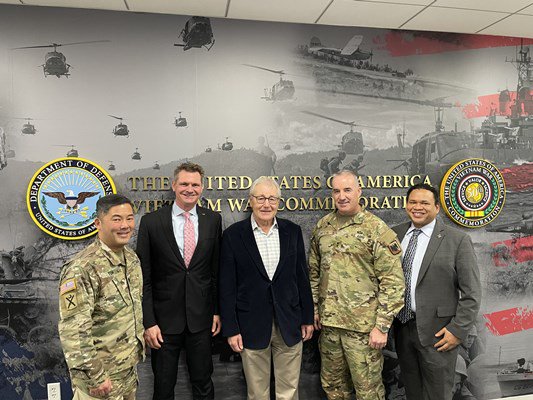 The Honorable Chuck Hagel visited the VWC and met with Dir. Maj. Gen. Edward Chrystal, Jr. &#38; others.