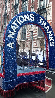 Chris Van Cleave performs at NYC Veterans Parade