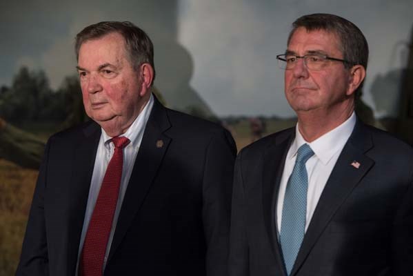 Secretary of Defense Ash Carter attends a Vietnam War hallway dedication ceremony.