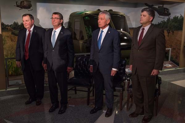 Secretary of Defense Ash Carter attends a Vietnam War hallway dedication ceremony.