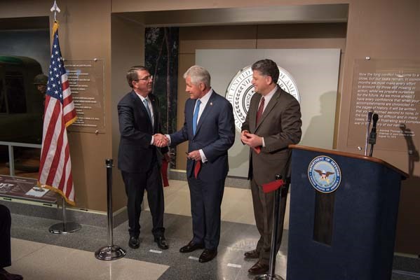 Secretary of Defense Ash Carter attends a Vietnam War hallway dedication ceremony.