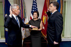 Chuck_Hagel_Takes_Office_as_24th_Defense_Secretary_1